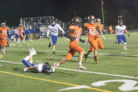 Ronan Chief Colter Cornwell races downfield.