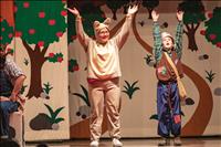 Children bring Johnny Appleseed to stage in Arlee