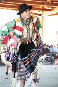 Standing Arrow Powwow brings visitors to Elmo